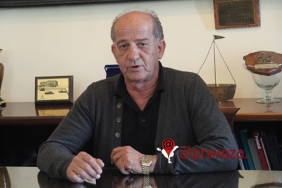 “Ανταρσία” Σαραμπασίνα - “Άδειασε” την παράταξή του και τάχθηκε στο πλευρό του Δημάρχου...