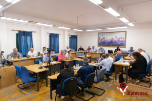 4 βρέφη “κόπηκαν” από τους δημοτικούς βρεφονηπιακούς σταθμούς – Αποτυχία της στρατηγικής του Δημάρχου