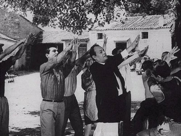 Στις 8 Απριλίου 1990 διεξάγονται οι τρίτες κατά σειρά εκλογές μέσα σε ένα χρόνο