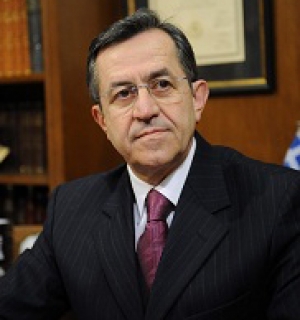 ΣΥΡΙΖΑ : «Λεφτά υπάρχουν» (του Νίκου Νικολόπουλου)