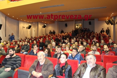 Με τον... αέρα της νίκης η συγκέντρωση του ΣΥΡΙΖΑ στην Πρέβεζα (photo+vid)