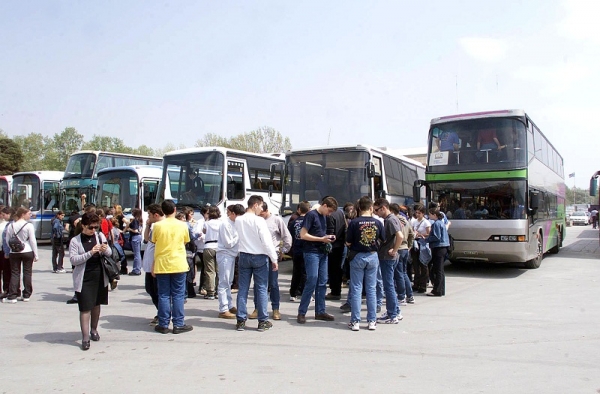 Κατανεμήθηκαν τα χρήματα για τη μεταφορά των μαθητών το Α' τρίμηνο του 2012