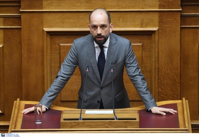 Κώστας Μπάρκας: Η κυβέρνηση μεθοδεύει την κατάργηση της εκμάθησης δεύτερης ξένης γλώσσας στα σχολεία