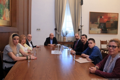 Στον Πρόεδρο της Βουλής εκπρόσωποι της ΛΟΑΤΚΙ κοινότητας για τον θάνατο του Ζακ Κωστόπουλου