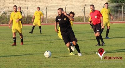 Εντυπωσιακή ανατροπή και νίκη με αντίπαλο το Θεσπρωτό ο ΠΑΣ Πρέβεζα με show Σιδέρη στην επίθεση (pics)