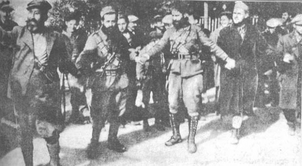 Στις 30 Απριλίου 1982 αναγνωρίζεται η Εθνική Αντίσταση