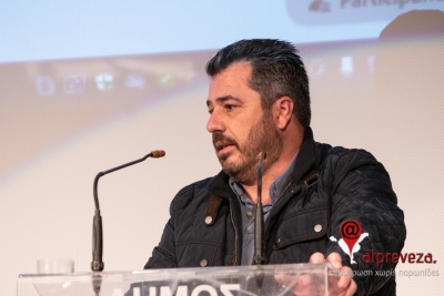 Δικαίωσε την “Ανάπτυξη Τώρα” ο πρώην Δήμαρχος Χρήστος Μπαΐλης για τις καταγγελίες σχετικά με την τοποθέτηση χλοοτάπητα στο “Αθανασία Τσουμελέκα”
