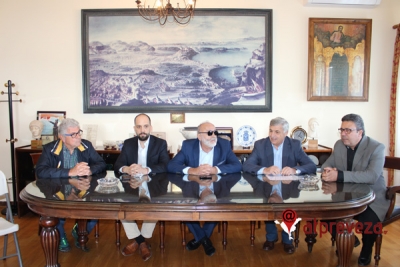 Καλές προθέσεις και «θα» για χρηματοδοτήσεις προέκυψαν για την Πρέβεζα από την επίσκεψη Κουρουμπλή (pics)