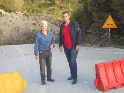 Την έκτακτη σύγκληση του δημοτικού συμβουλίου Πρέβεζας ζητούν οι δημοτικοί σύμβουλοι Χρ. Βαρέλας και Γ. Νίτσας, με αποκλειστικό θέμα τη μεγάλη καταστροφή στην Κρυοπηγή
