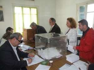 Και τυπικά πρόεδρος του ΠΑΣΟΚ ο Ευάγγελος Βενιζέλος
