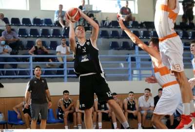 Τρίτη θέση στο πανελλήνιο πρωτάθλημα παίδων για τον Πρεβεζάνο προπονητή Νίκο Τζώρα με την ομάδα του ΠΑΟΚ