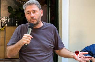 Ν. Ανδρουλάκης από την Πρέβεζα: "Το ΠΑΣΟΚ μπορεί να κοιτάξει τη ΝΔ στα μάτια και να την κερδίσει"