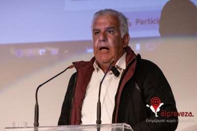 Ο Γιώργος Νόβας κατήγγειλε ότι προεκλογικά ο νυν Δήμαρχος Πρέβεζας του έταξε δουλειές για να μπει σύμβουλος στο ψηφοδέλτιό του...