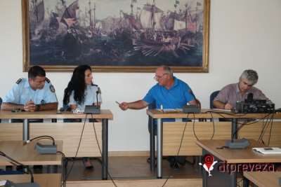 Πραγματοποιήθηκε η διακομματική συνεδρίαση στην Πρέβεζα-Τέθηκε θέμα εξαίρεσης της Χ.Α.