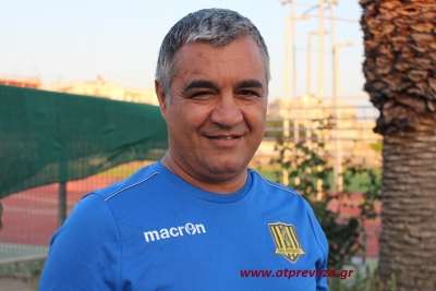 Μιχάλης Βλάχος: "Θα κοιτάζουμε στα μάτια κάθε αντίπαλο"
