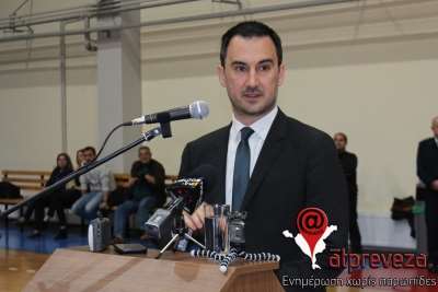 Αλέξης Χαρίτσης στο atpreveza.gr: “Εμείς δε χωρίζουμε σε ημέτερους και... άλλους - Ο ελληνικός λαός θα κάνει την καλύτερη δημοσκόπηση”