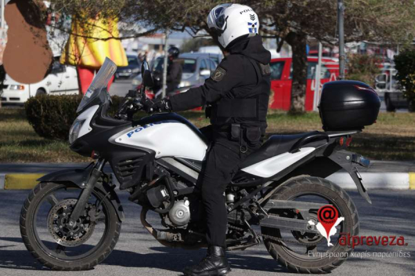 Συνελήφθη στην Πρέβεζα γιατί οδηγούσε υπό την επήρεια αλκοόλ
