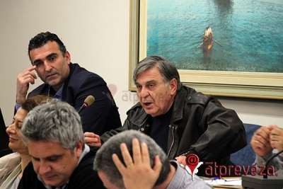 Παππάς: «Εγώ δεν έχω προλάβει να κάνω γιάφκα. Προλαβαίνω να κάνω;»