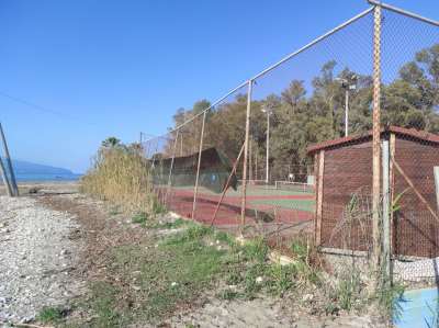 Εκατοντάδες αθλητές και φίλους του τένις περιμένει η Πρέβεζα σε δημοτικές εγκαταστάσεις που χρειάζονται "περιποίηση"... (pics)