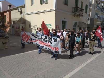 Συγκέντρωση και πορεία από τη Συνέλευση Συντονισμού εργαζομένων-ανέργων και σωματείων της Πρέβεζας για την εργατική Πρωτομαγιά