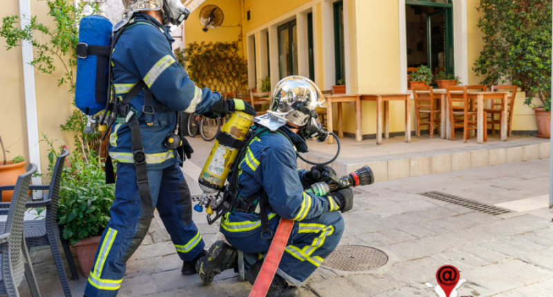 Άσκηση ετοιμότητας στο ιστορικό κέντρο της Πρέβεζας πραγματοποίησε η Πυροσβεστική (video+photos)