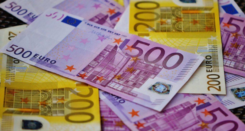 Βρετανός “πιάστηκε” από το Τελωνείο Πρέβεζας με αδήλωτα επάνω του 16.500 ευρώ σε μετρητά